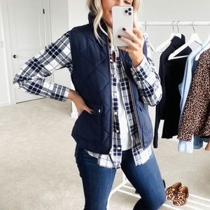 J. Crew ✨ Navy Puffer Vest